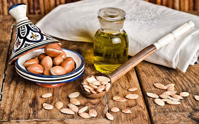 What is Argan Oil - The Benefits of Argan Oil
